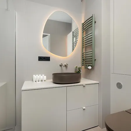 Luksusowe Z Wieloma Udogodnieniami W Katowicach By Renters Prestige كاتوفيتسه